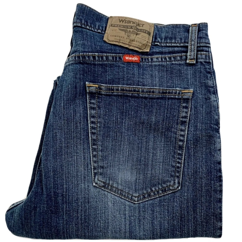 Wrangler Dark Blue Wash Jeans Relaxed Fit Denim